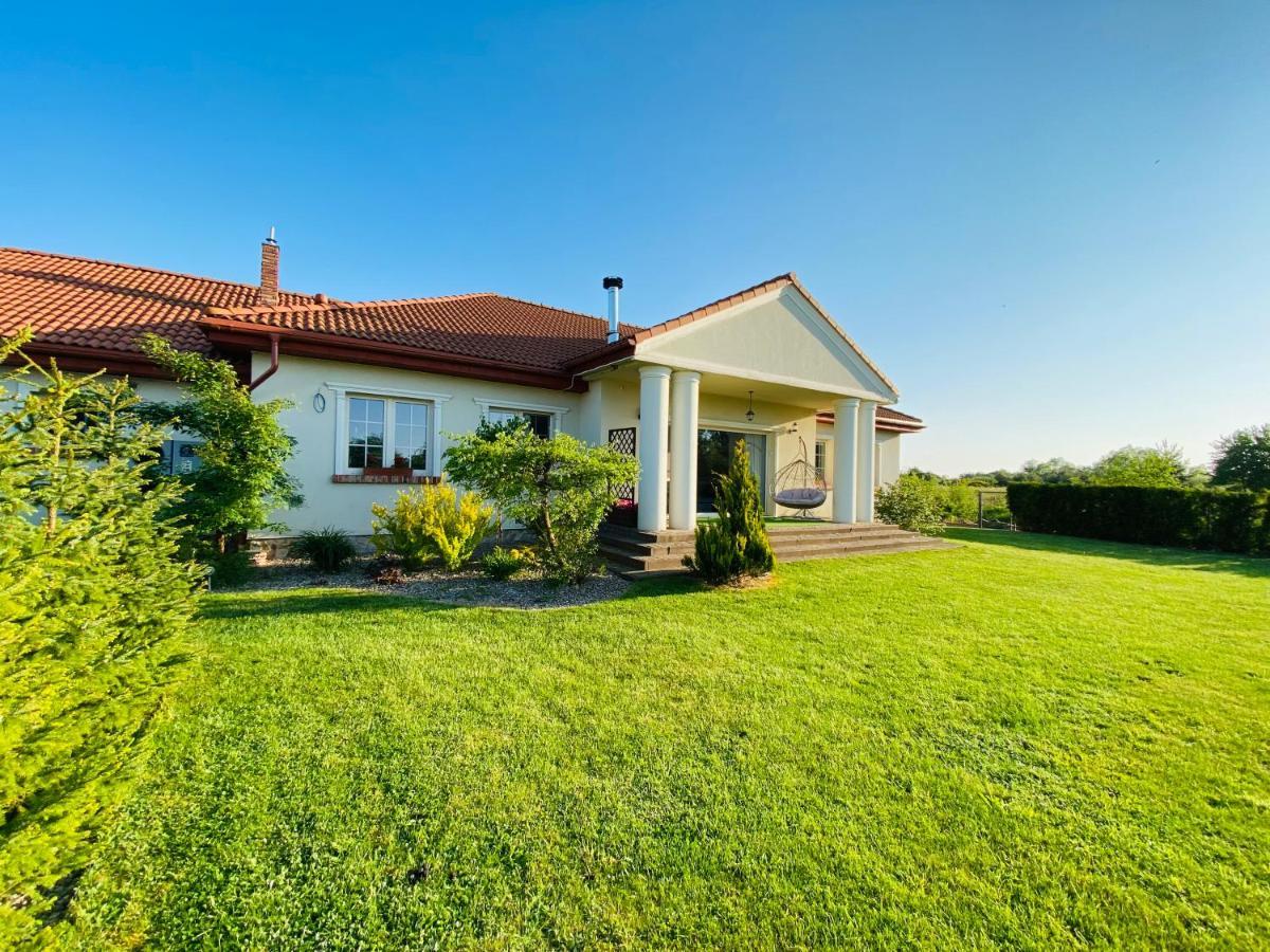 Villa Siedlisko Wytowno Stolpmünde Exterior foto